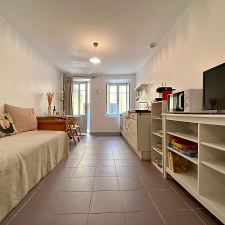 Casa Poliglota - 100M De La Cite Medievale Каркасон Екстериор снимка